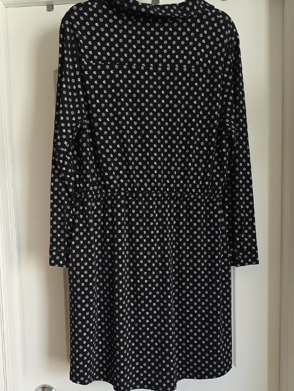 NWT Size 14 Nicole Miller Black Dress with White Floral Dots With Designs - Picture 2 of 6